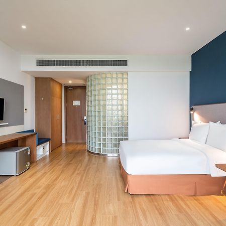 Holiday Inn Express Yangzhou City Center By Ihg Bagian luar foto