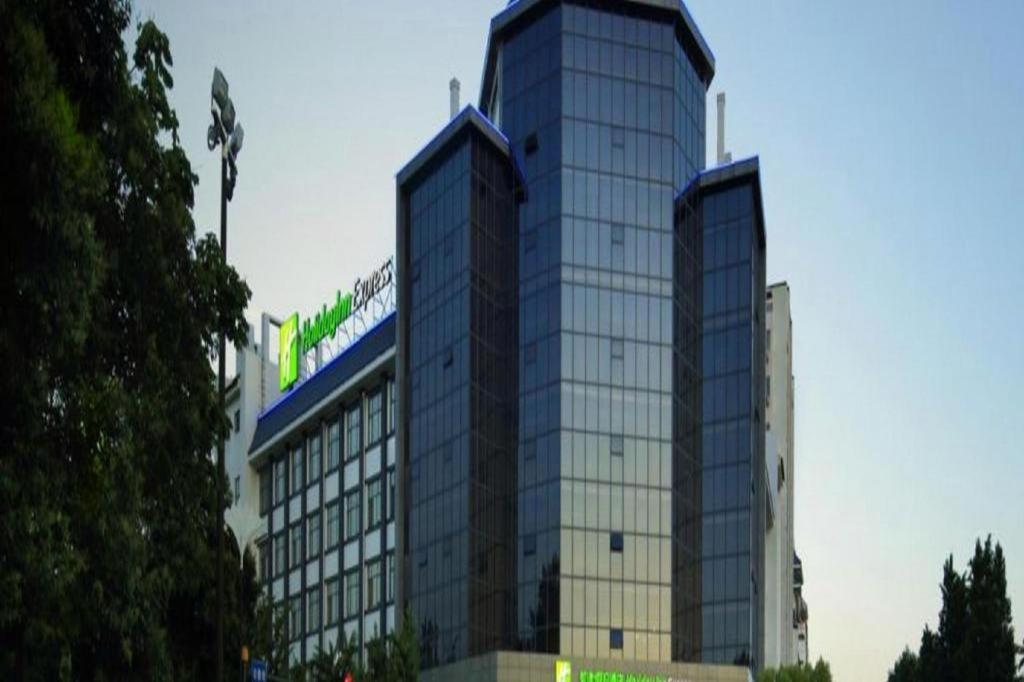 Holiday Inn Express Yangzhou City Center By Ihg Bagian luar foto