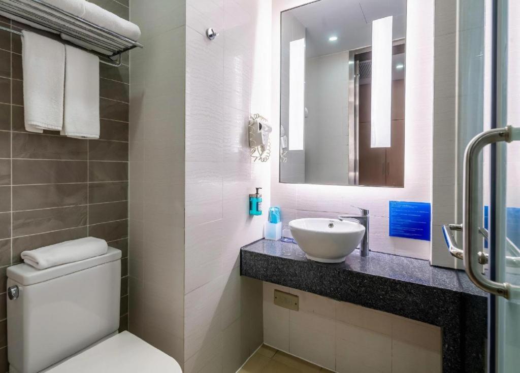 Holiday Inn Express Yangzhou City Center By Ihg Bagian luar foto